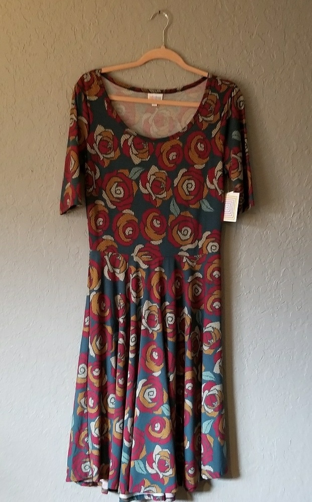 Final Discount: LuLaRoe Nicole